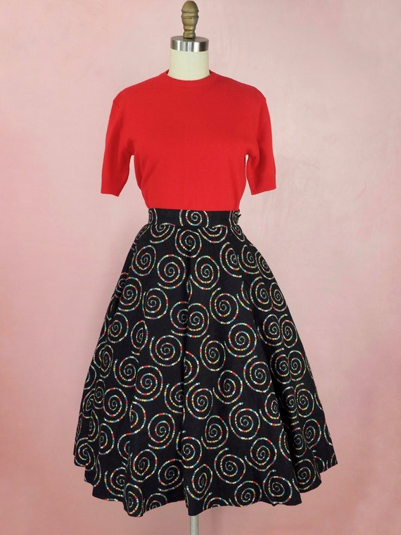 1950s Trompe L’oeil sequin swirls fleece circle s… - image 4