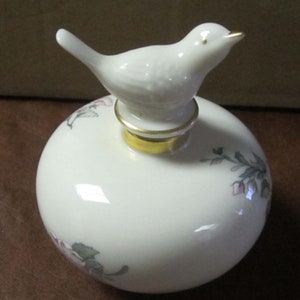 Lenox Serenade Splash Perfume Bottle Decanter Vase Ivory Floral Bird Lid Decorative