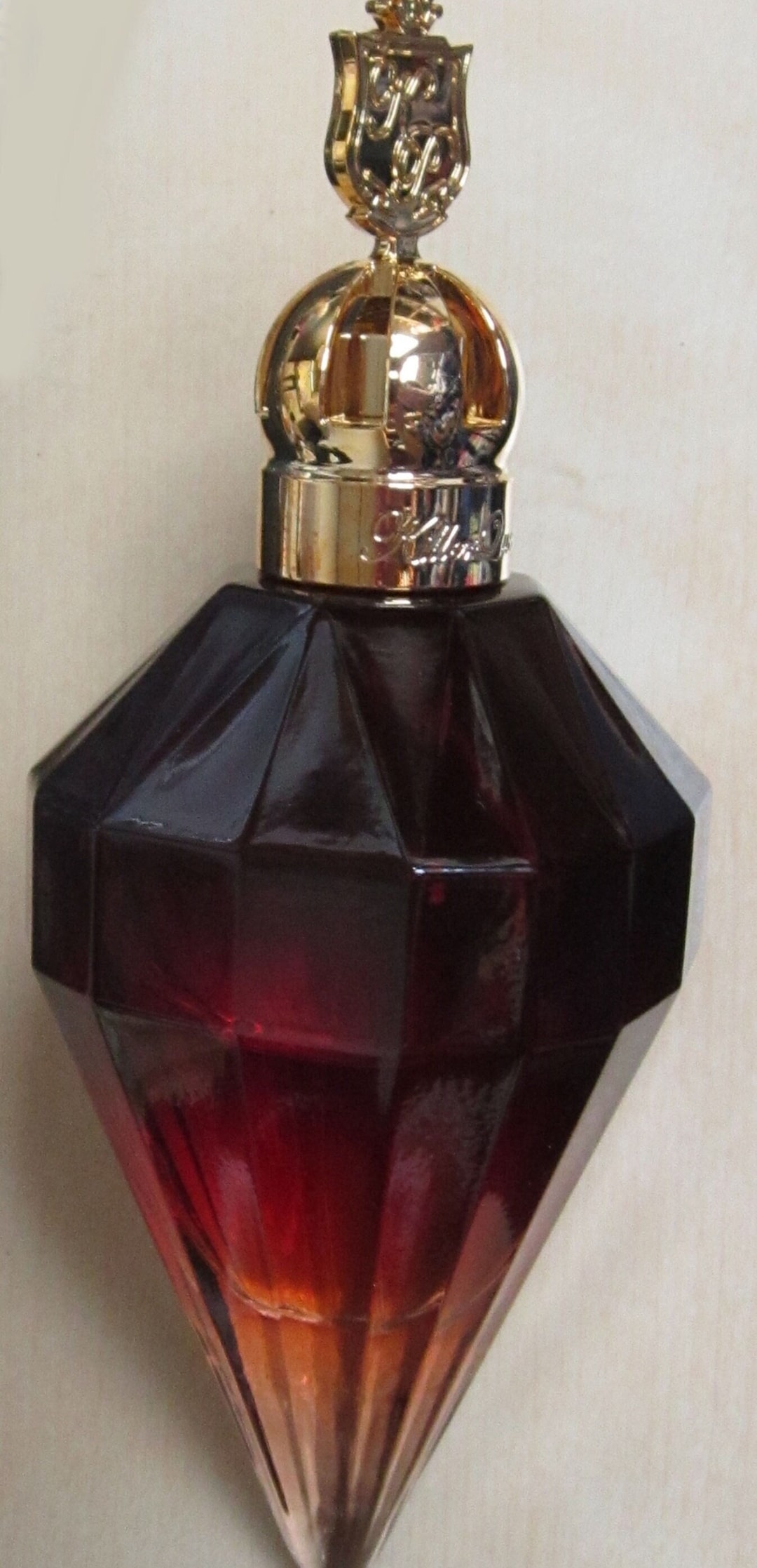 Killer Queen by Katy Perry Eau De Parfum Spray 3.4 oz (Women) main image 0