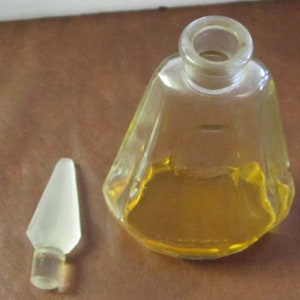 Alphonse Rallet  Eau De Perfume / Toilette  Beautiful Crystal Decanter Splash Bottle  Vintage