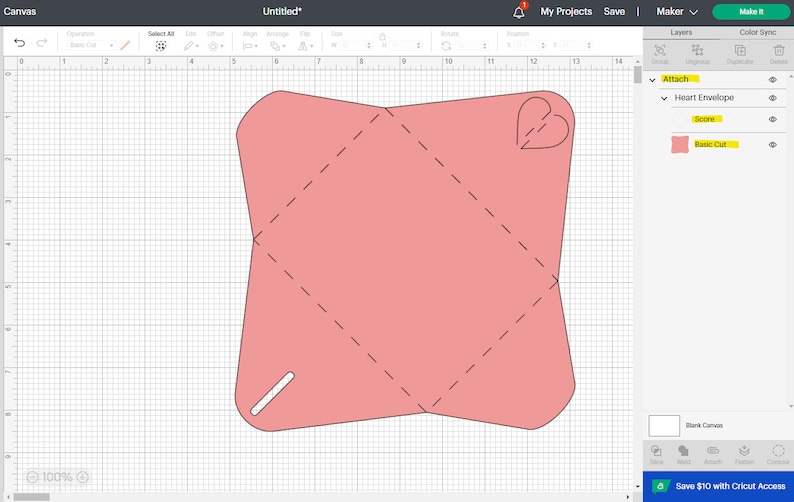 Op de afbeelding: Een roze hartvormig envelopontwerp met stippellijnen en een kleine hartuitsparing. Het ontwerp wordt weergegeven op een rasterachtergrond binnen een ontwerpprogramma-interface.