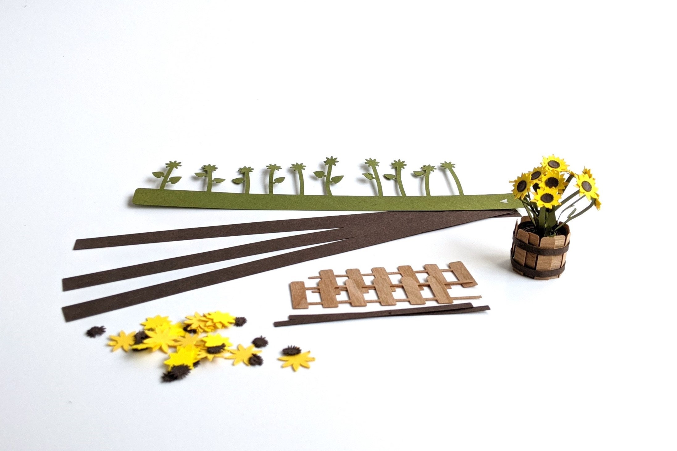 DIY 3D Sunflower Template | Rolled Paper Flower | Mini Decor for Cards ...