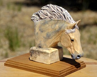 馬の陶器、馬の陶器、馬の像、馬の彫刻、あなた自身の馬の色で塗装