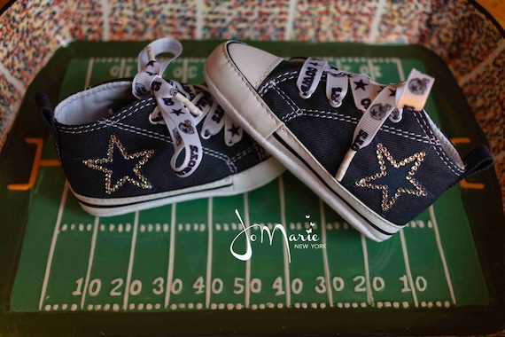Nfl chuck taylors online