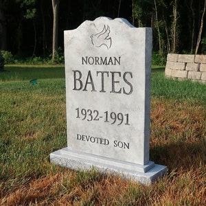 Norman Bates Halloween Lapide Cimitero Prop Decorazione Cimitero Vampiro Mummia Costume Cimitero Zombie