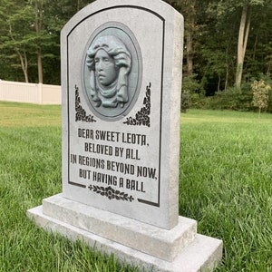 Madame Leota Halloween Haunted Mansion Tombstone