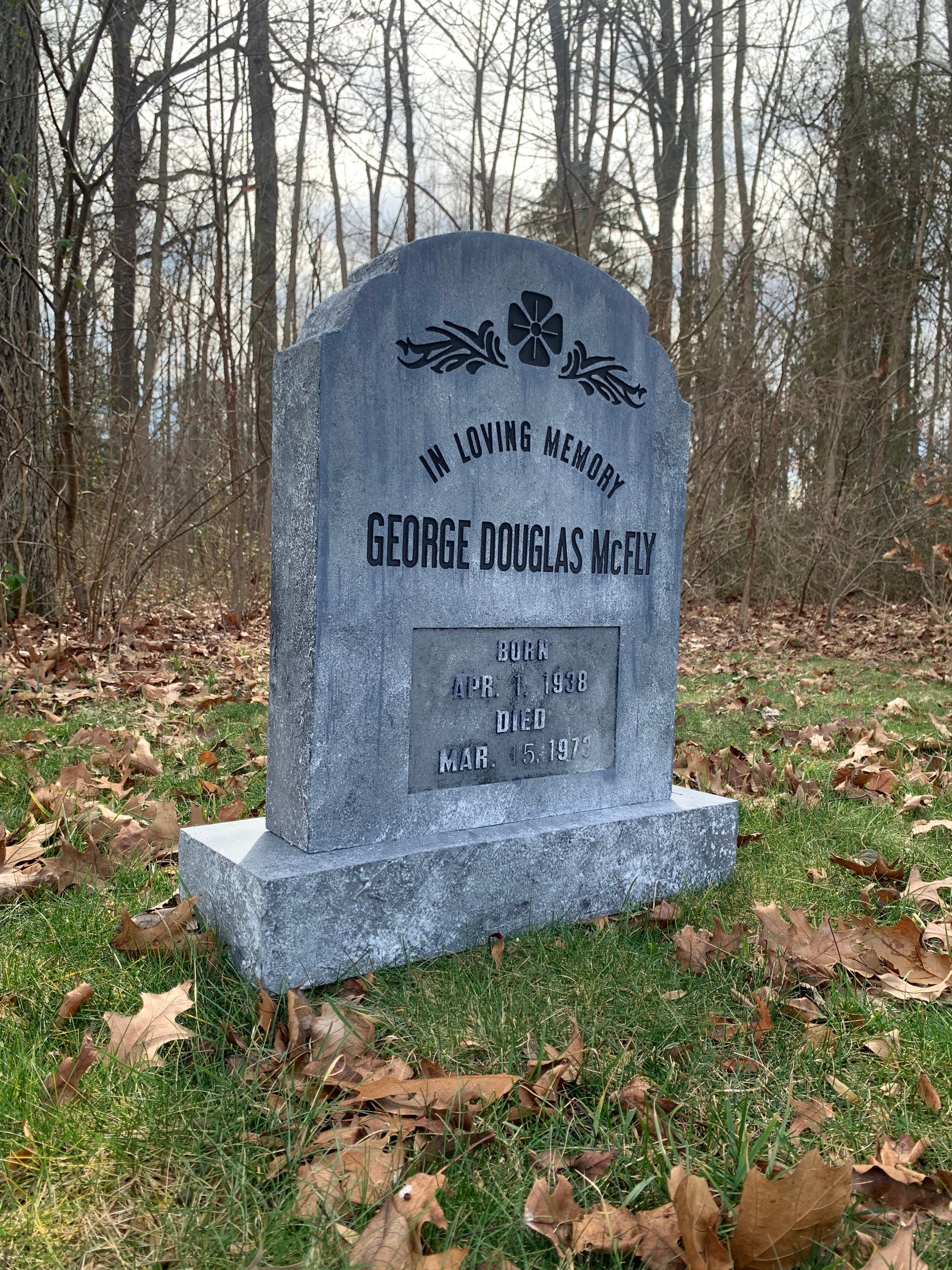 ジョージ・マクフライ バック・トゥ・ザ・フューチャー 実物大 映画