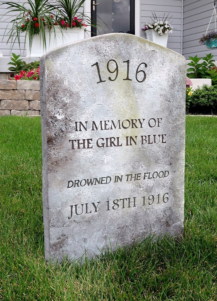 Halloween Headstones 2022 Girl In Blue Halloween Tombstone Prop Decor Cemetery Graveyard Etsy India