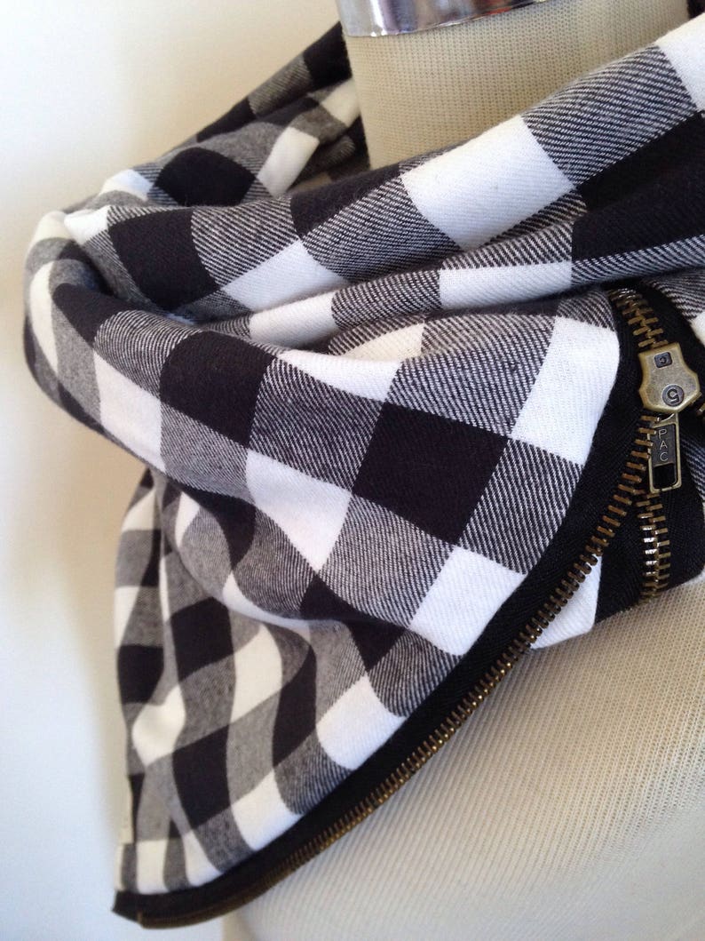 Black and White Buffalo Plaid Zipper Scarf image 3