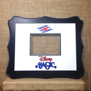 DISNEY Cruise AUTOGRAPH Photo Mat / Signature Matte 11x14 mat fits 5x7 photo Choose ship name: Fantasy, Magic, Dream or Wonder image 4