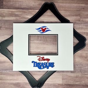 DISNEY Cruise AUTOGRAPH Photo Mat / Signature Matte 11x14 mat fits 5x7 photo Choose ship name: Fantasy, Magic, Dream, Wonder, Treasure