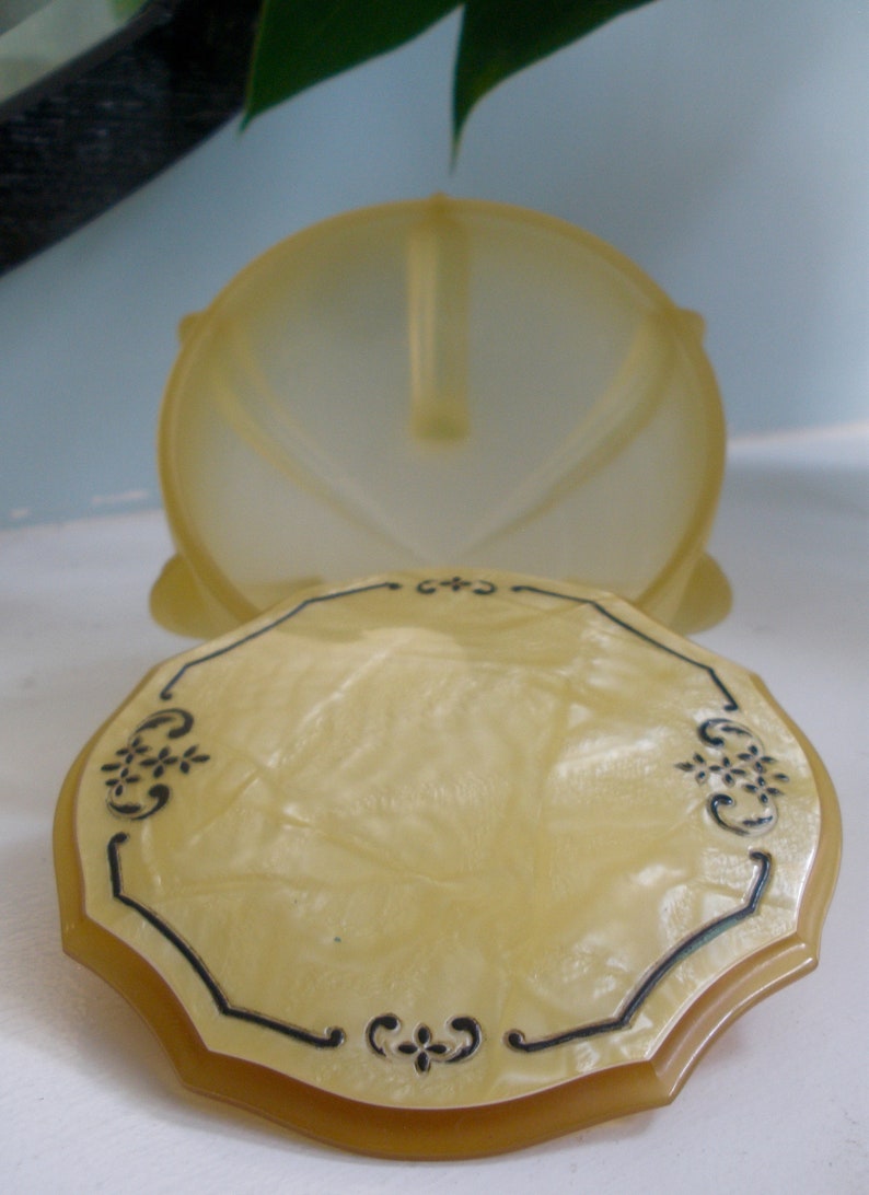 Beautiful Trinket Box Made In The 1920/'s