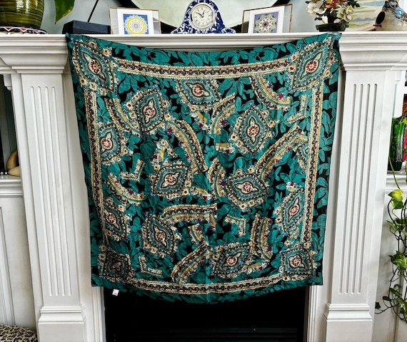 Vintage Echo Large Square Silk Fashion Scarf