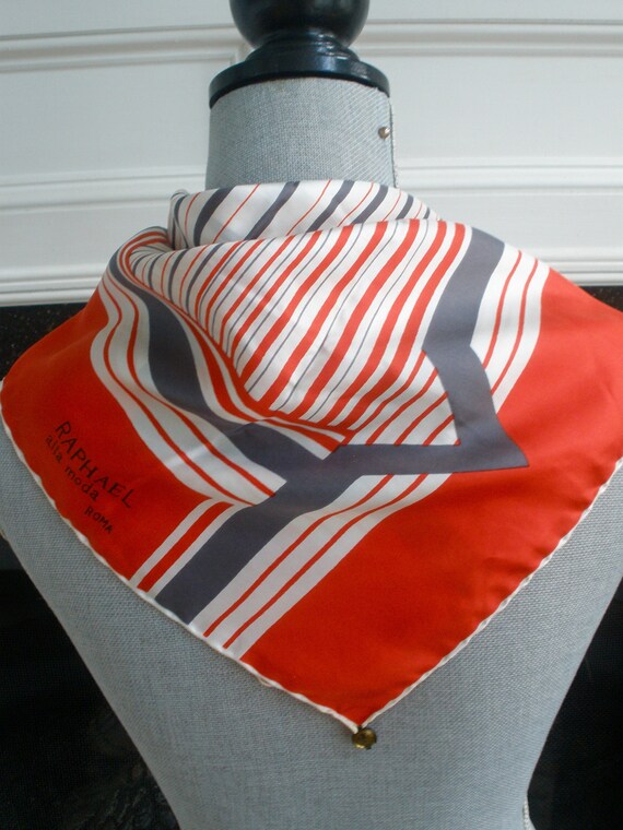 Vintage Raphael Silk Scarf Made In Italy - image 4