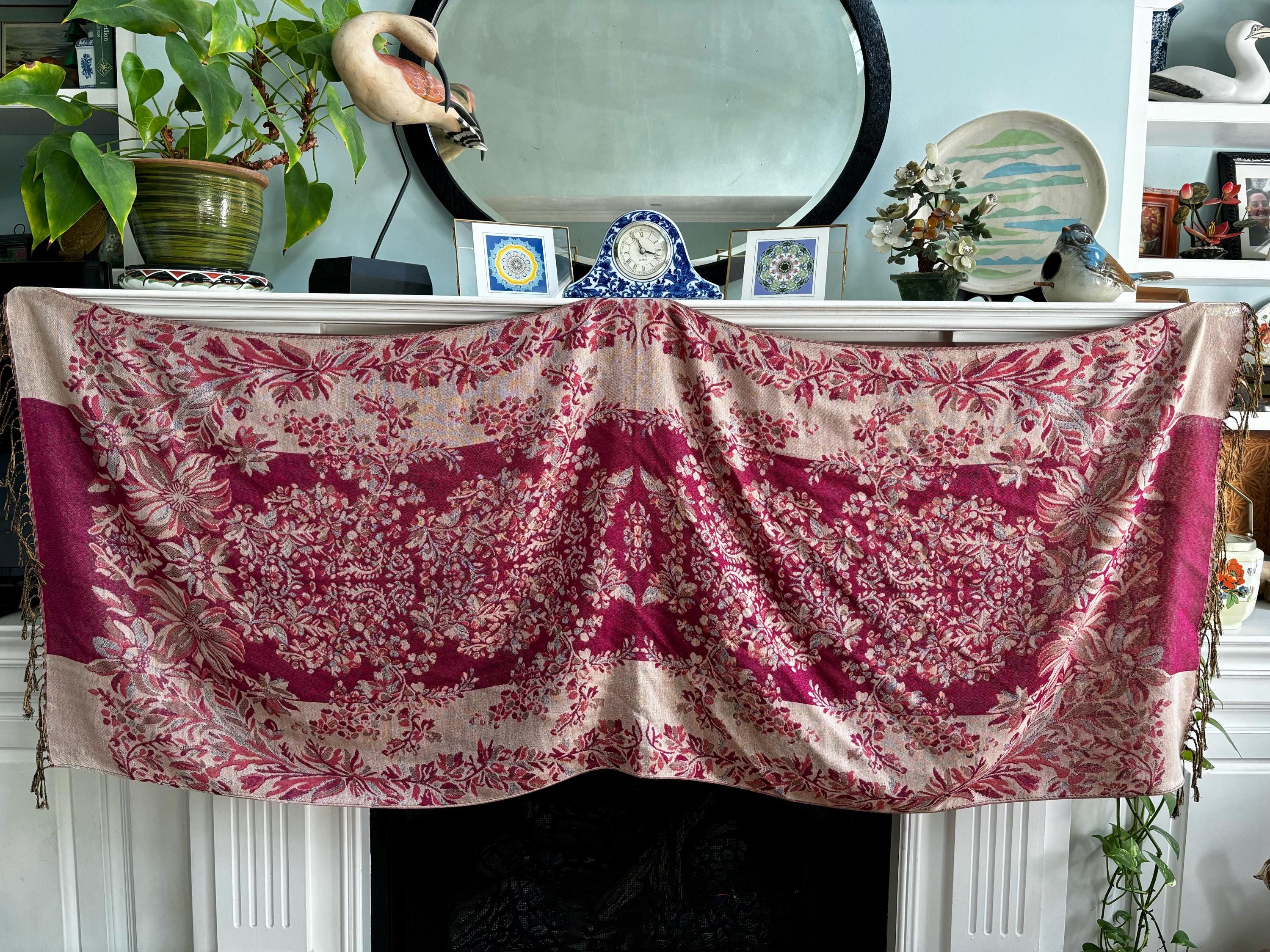 Vintage Woven Reversible Pashmina Shawl / Wrap Vintage Woven Reversible Pashmina Shawl / Wrap
