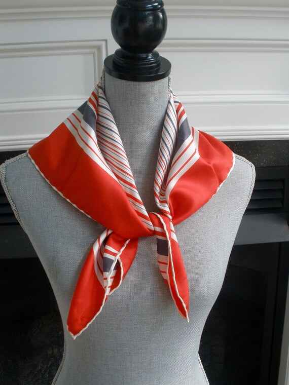 Vintage Raphael Silk Scarf Made In Italy - image 7