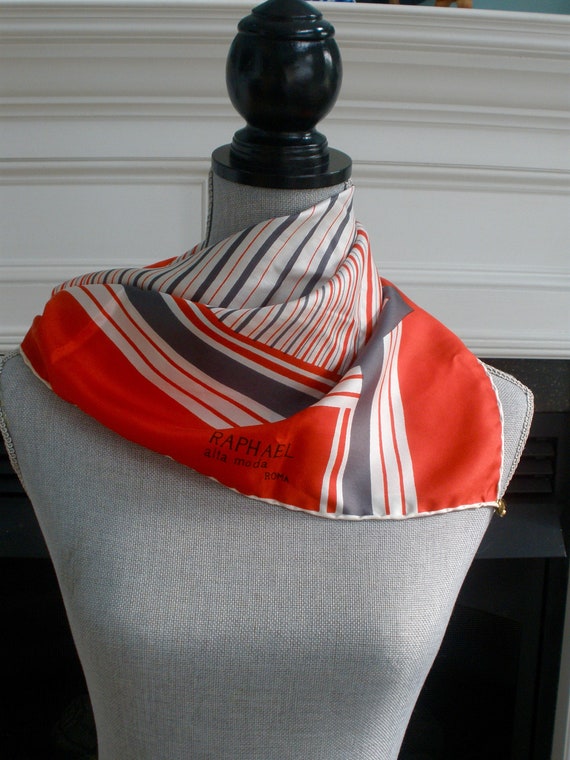 Vintage Raphael Silk Scarf Made In Italy - image 6