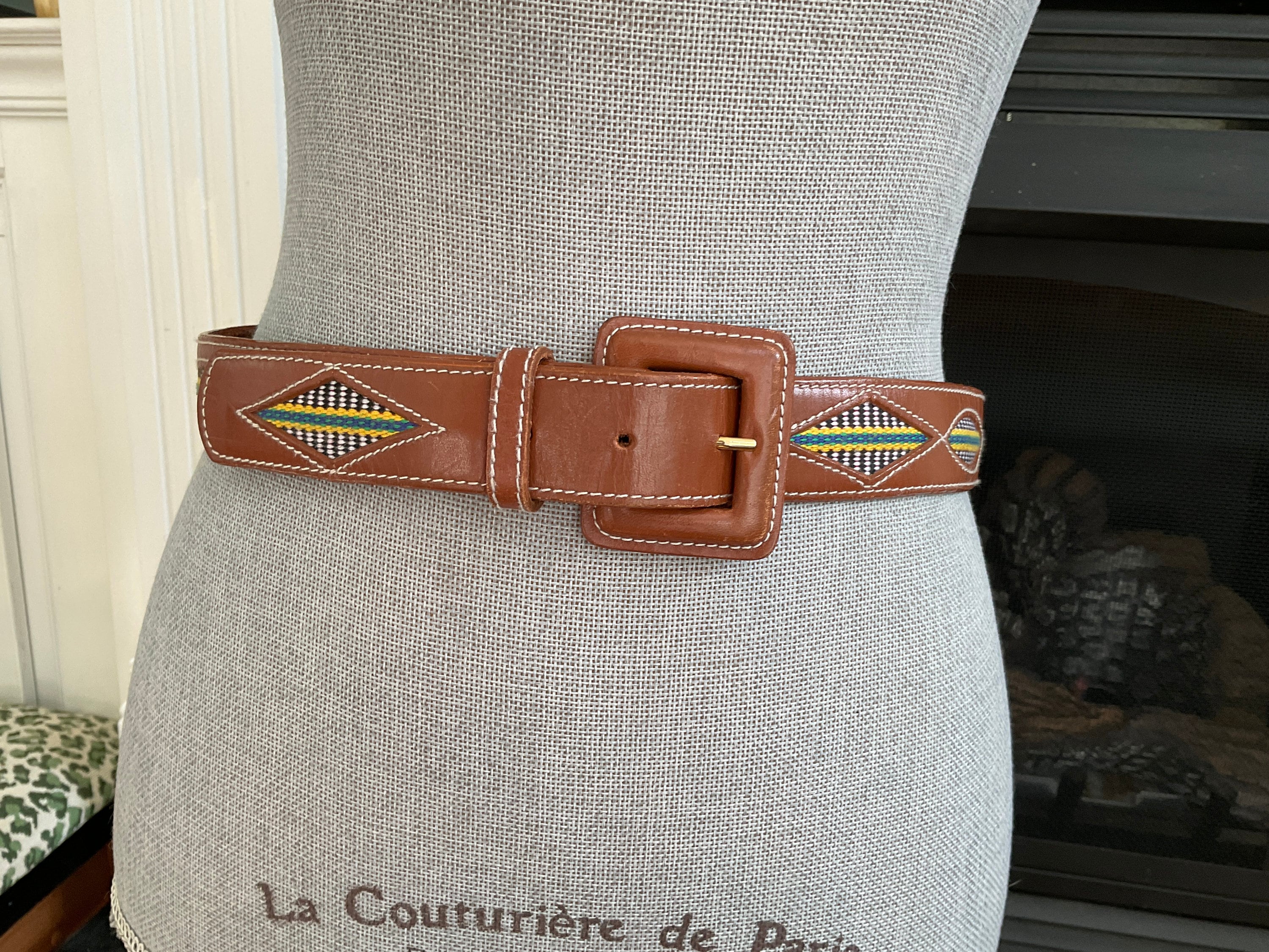 Vintage brown leather belt with diamond cutouts Men main image 2