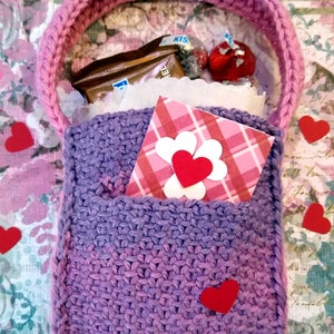 Knitting Pattern Bag -- Pocketed Be-Mine Bag DIGITAL PATTERN PDF (Knit) -- Bag -- Cute Bag -- Gift Bag -- Knit Gift Bag