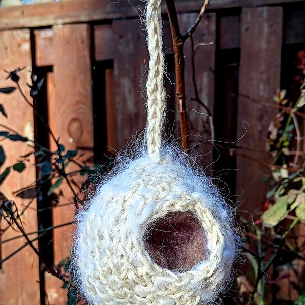 Hummingbird House - crochet bird house - hanging birdhouse - hummingbird - small bird house - bird habitat - bird respite - hummingbirds