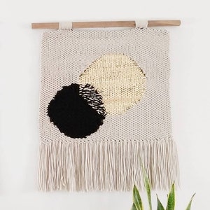 Woven Wall Hanging // Wall Tapestry with Tassels // Mid Century Modern Home Decoration // Fiber Art // Minimalistic Home Decor