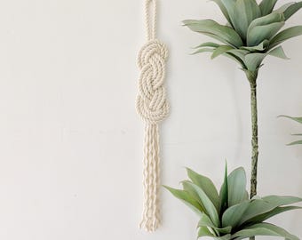 Handmade Rope Wall Hanging: Japandi Knot Sculpture, Fiber Art Decor