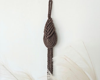 Chocolate Brown Macrame Wall Hanging: Boho Pipa Knot Fiber Art