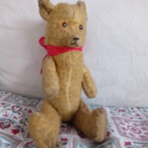 Grand ours en peluche antique rempli de paille