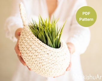 Crochet Hanging Basket EASY patern, A FREE VIDEO tutorial is available