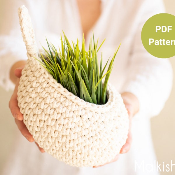 Crochet Hanging Basket EASY patern, A FREE VIDEO tutorial is available