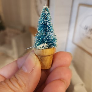 Dollhouse Miniatures Christmas Tree, dollhouse decorations, potted, Christmas, 1:12 scale