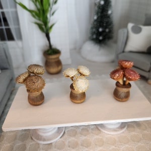 Dollhouse Miniatures plant, home decor, miniature floral, dried flowers, dollhouse accents, 1:12 scale, home plant