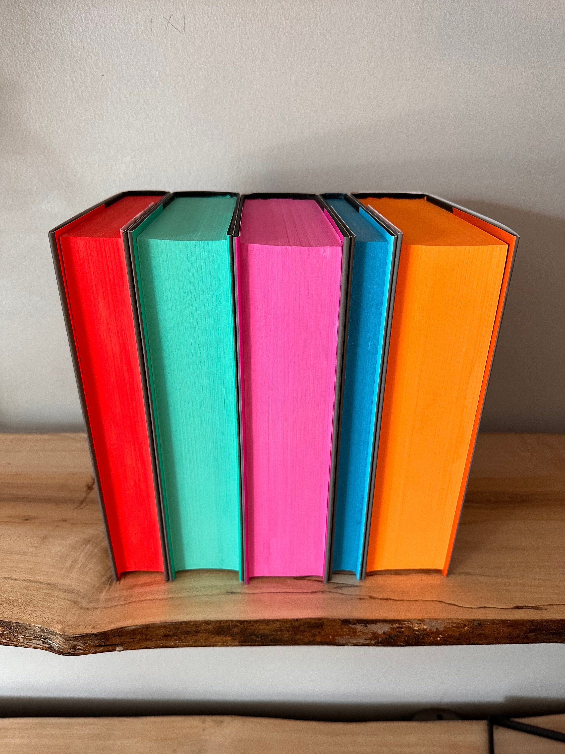 A Court of Thorns and Roses Box Set With Custom Painted Edges - Etsy