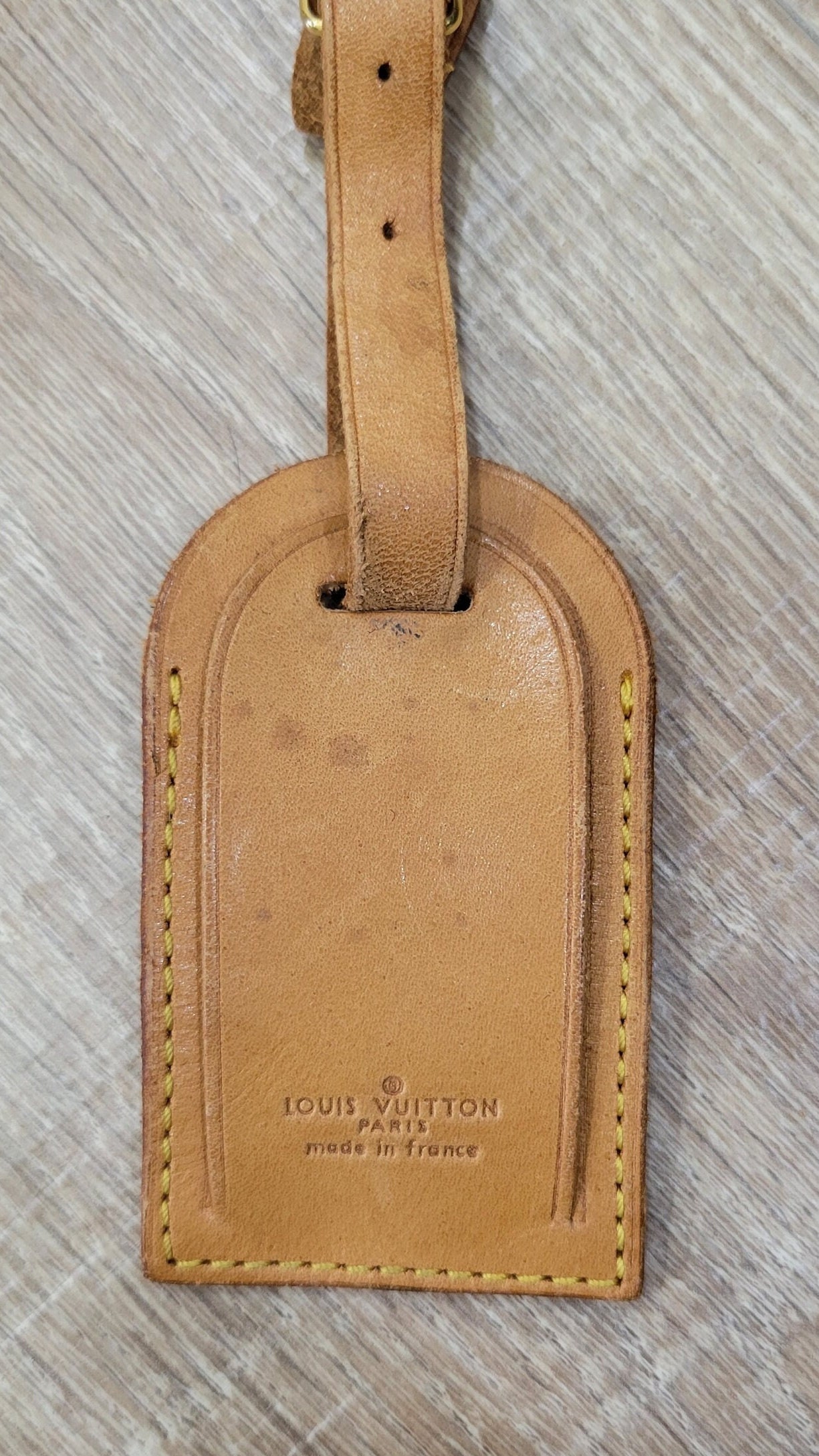 Louis Vuitton Authentic Large Leather Luggage Tag- LIGHT Patina, Purse  Charm - $92 - From Olivia