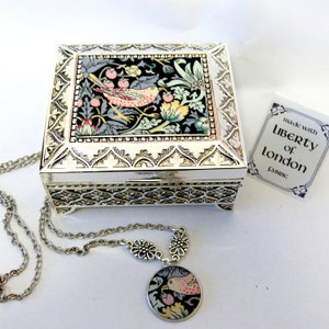 William Morris Silver plated trinket / small jewellery box with Liberty of London fabric Strawberry Thief in green grey and peach image 6