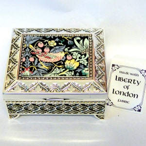 William Morris Silver plated trinket / small jewellery box with Liberty of London fabric Strawberry Thief in green grey and peach image 7