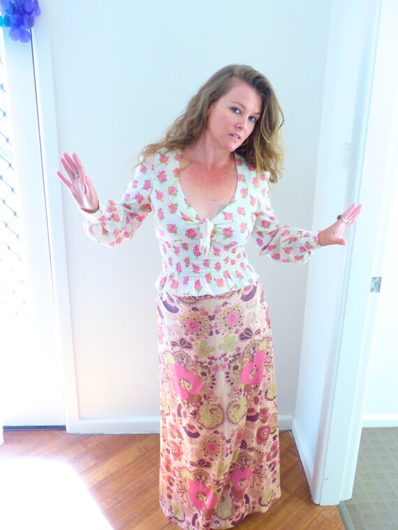 Sage Fabulous 70/'s Shimmer Maxi Skirt Fully Lined Size S Small Pink Cappuccino High Waist Flowers