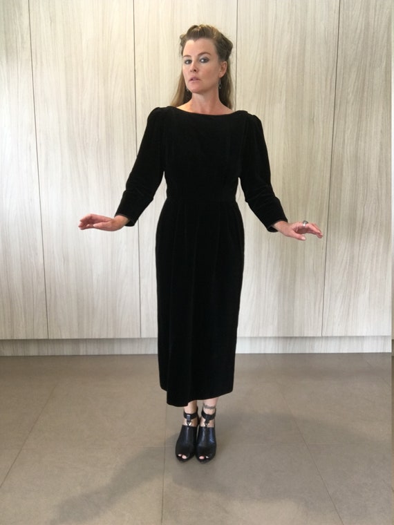 Stunning, Anna Belinda, 80's does 40's, LBD, Wiggl