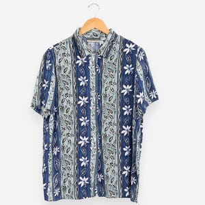 vintage 90s blue & green floral hawaiian button down summer blouse size x-large