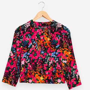vintage 70s black floral handmade button down spring time hippie blouse size xs