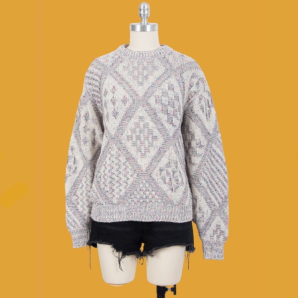 vintage 90s white geometric bohemian print knit pullover winter sweater size medium