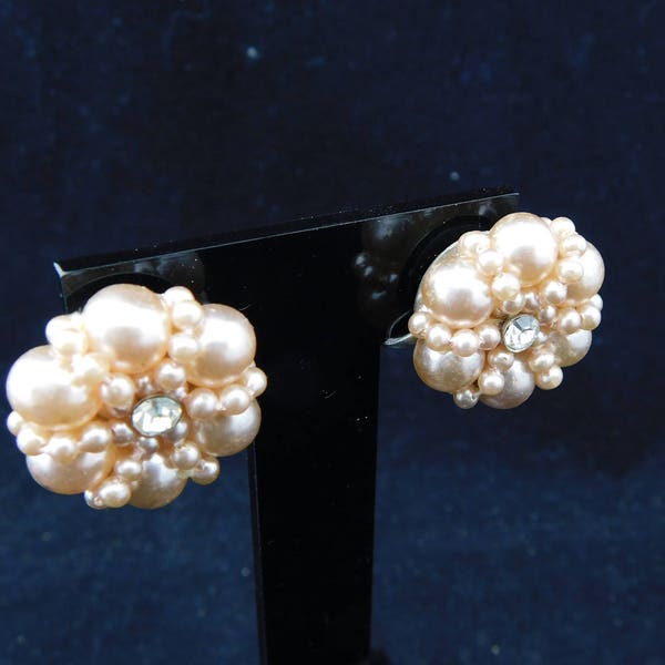 Fabulous Pair of Vintage Faux Pearl and Rhinestone Screw Back Earrings 1" diameter- Pink Clear 2 size pearls Prom Wedding Dress Up as is