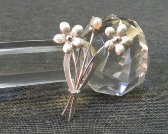 Vintage C R Co Sterling Silver Flower Brooch/ Pin with Faux Pearl - Designer Signed, Daisies, Bouquet