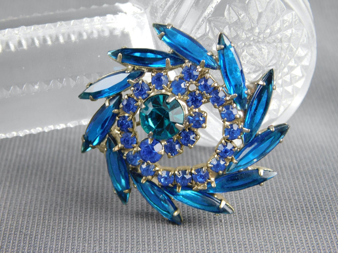 Blue on sale brooch pin