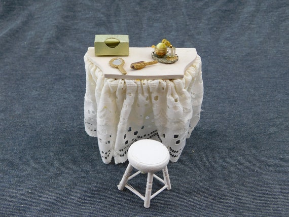 dollhouse vanity & stool