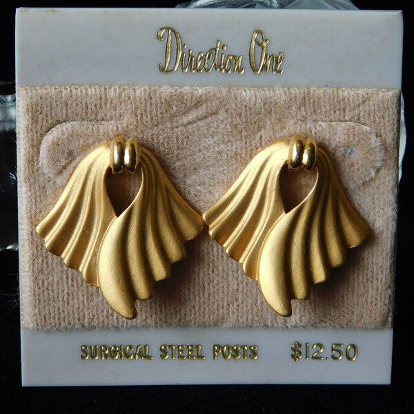 Minimalist Small Arrow Stud Earrings Gold One Direction Earrings Gifts 10pcs-S111