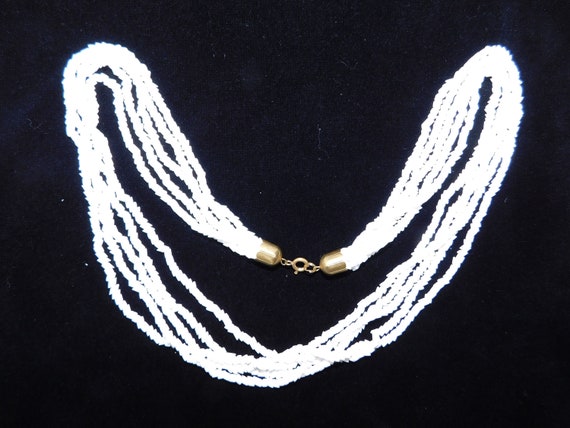 White Glass Angle Cut Irregular Bead Necklace Uns… - image 3