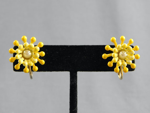 Stylized Daffodil Buttercup Floral Clip On Earrin… - image 1