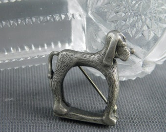 Precious Pewter Dog Pin Brooch Eye Glass Holder Unsigned 1-1/4" Wide by 1-1/4" Tall - Vintage, Canine, Unmarked, Blood Hound,Fun