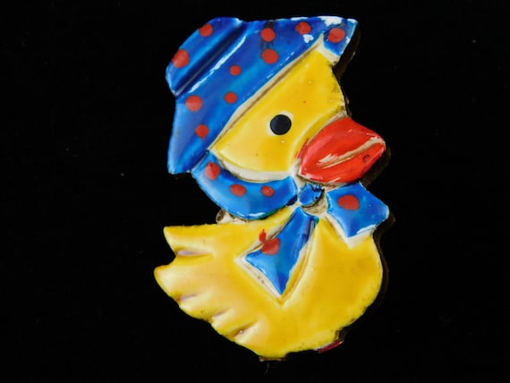 Kitschy Vintage Duck With Bonnet Pin Brooch Germa… - image 2